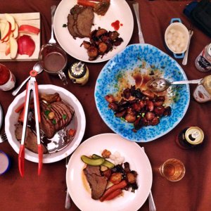 Roast dinner with hete bliksem